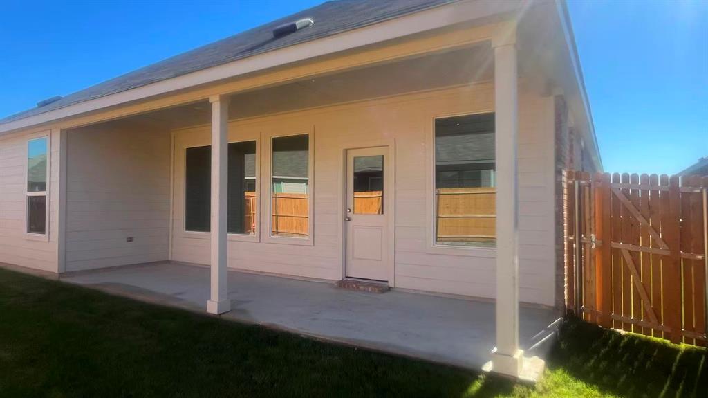 909 Calley Pear Trail Princeton, TX 75407 - Photo 14 of 17