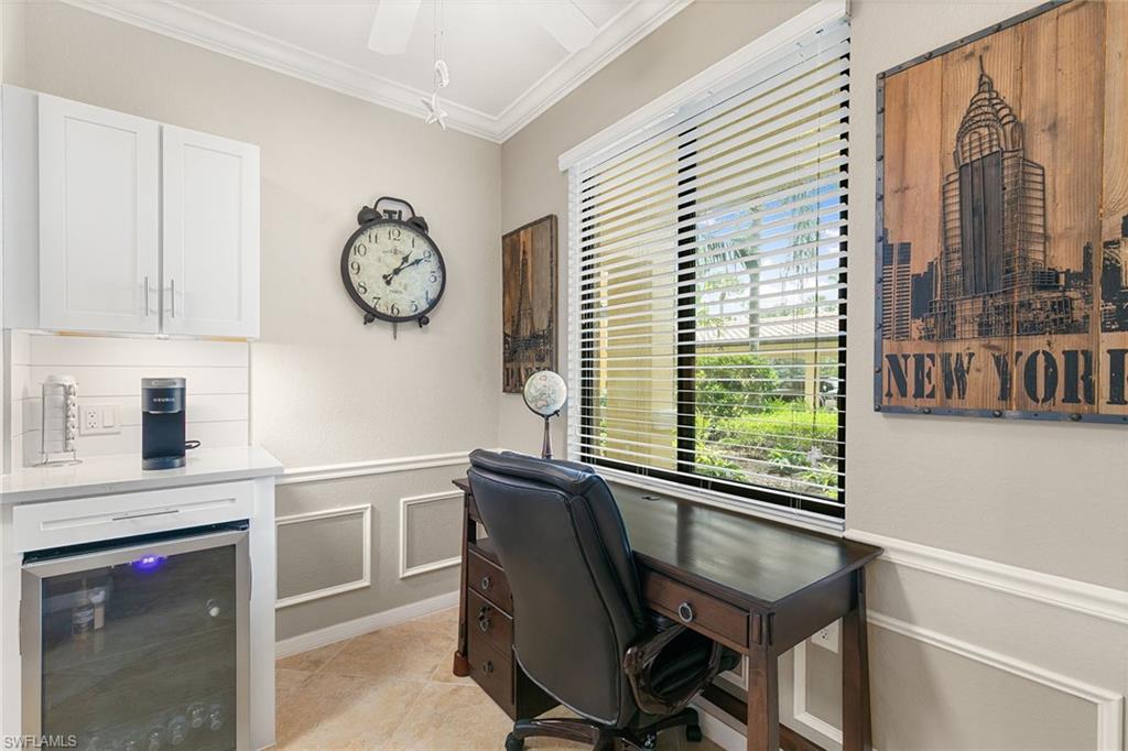 9735 Acqua Court, Unit 615 Naples, FL 34113 - Photo 9 of 35