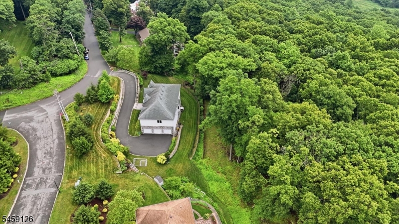 18 Puddingstone Road Morris Plains, NJ 07950 - Photo 42 of 43 Gallery Image 42