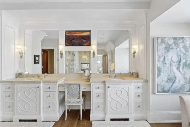 $9,495,000 | 4750 Baycliffe Drive, Excelsior, MN 55331