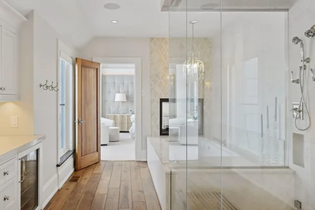 $9,495,000 | 4750 Baycliffe Drive, Excelsior, MN 55331