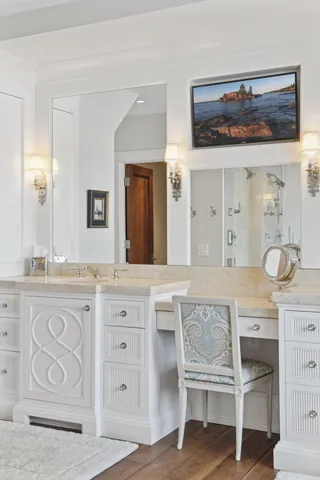 $9,495,000 | 4750 Baycliffe Drive, Excelsior, MN 55331