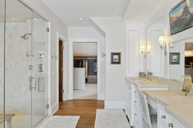 $9,495,000 | 4750 Baycliffe Drive, Excelsior, MN 55331