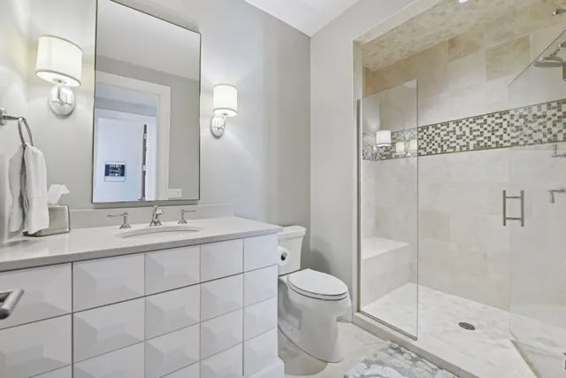 $9,495,000 | 4750 Baycliffe Drive, Excelsior, MN 55331