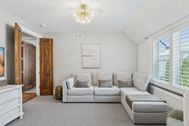 $9,495,000 | 4750 Baycliffe Drive, Excelsior, MN 55331