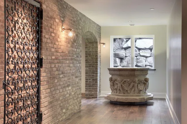 $9,495,000 | 4750 Baycliffe Drive, Excelsior, MN 55331