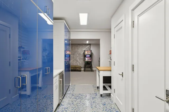 $9,495,000 | 4750 Baycliffe Drive, Excelsior, MN 55331