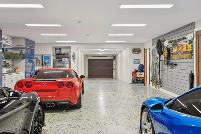 $9,495,000 | 4750 Baycliffe Drive, Excelsior, MN 55331