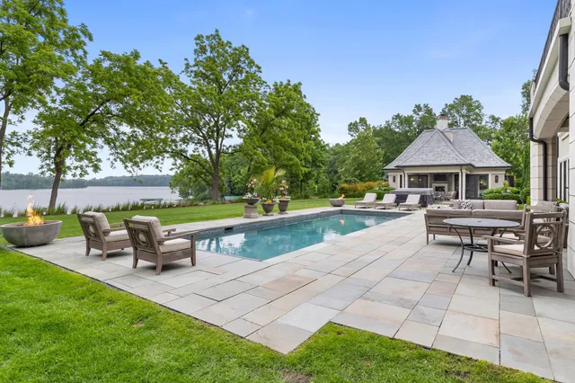 $9,495,000 | 4750 Baycliffe Drive, Excelsior, MN 55331