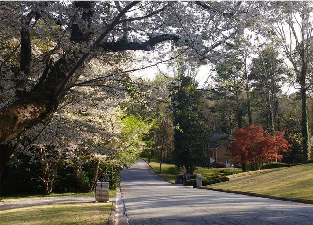 3499 Prince George Street Atlanta, GA 30344 - Photo 4 of 9