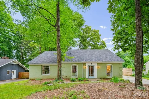 $378,000 | 1005 Pinafore Drive, Charlotte, NC 28212
