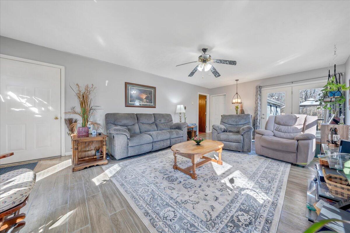 273 Anderson Estates Road Lewisburg, WV 24901 - Photo 7 of 64 Gallery Image 7