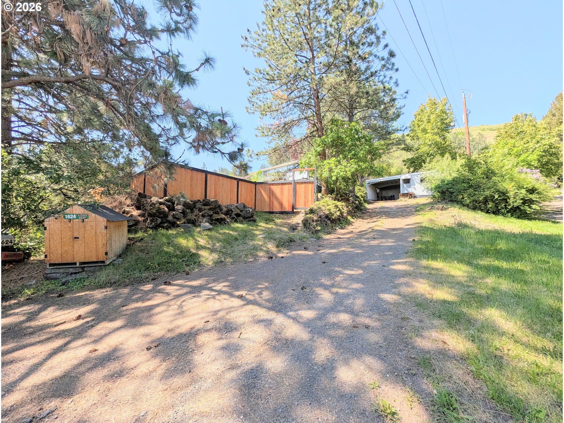 1624 Foley Street La Grande, OR 97850 - Photo 6 of 37 a view of yard