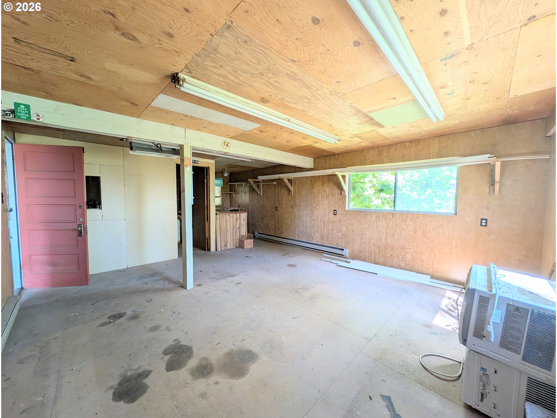 1624 Foley Street La Grande, OR 97850 - Photo 8 of 37 a view of empty room with wooden floor