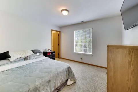 $435,000 | 527 Mara Lynn, Round Lake, IL 60073