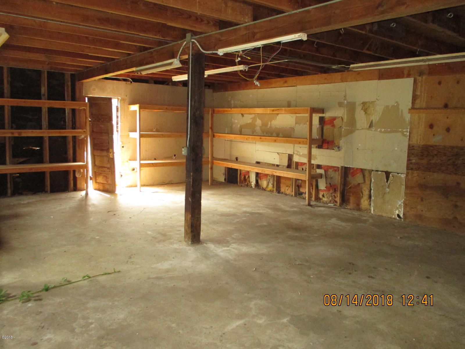 21955 Blaine Road Beaver, OR 97108 - Photo 18 of 21 Barn