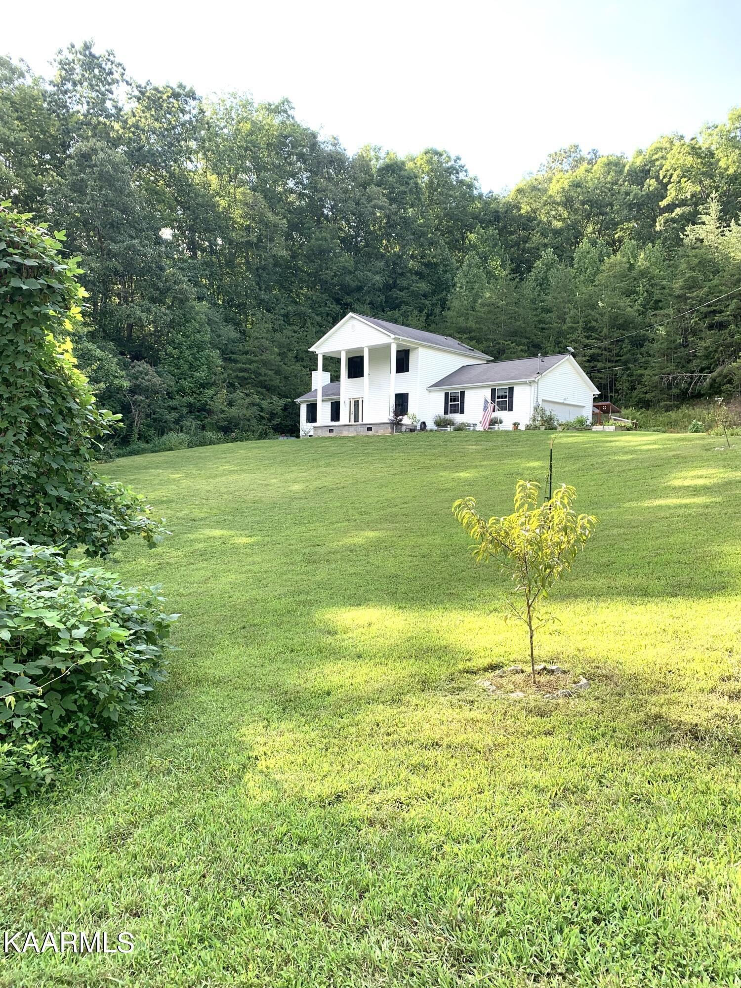 170 Hayes Hollow Road Maynardville, TN 37807 - Photo 2 of 16 Gallery Image 2