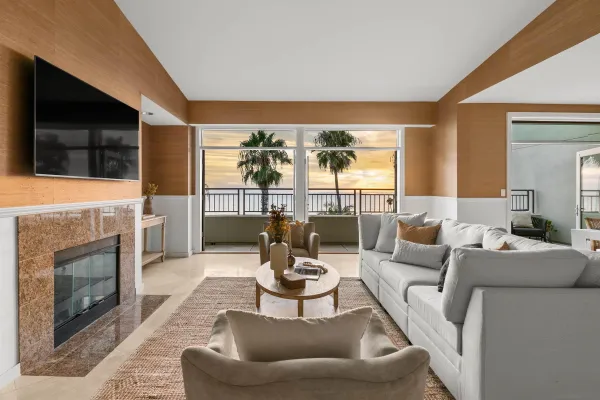 $12,000 | 5430 La Jolla Boulevard, Unit C302, La Jolla, CA 92037