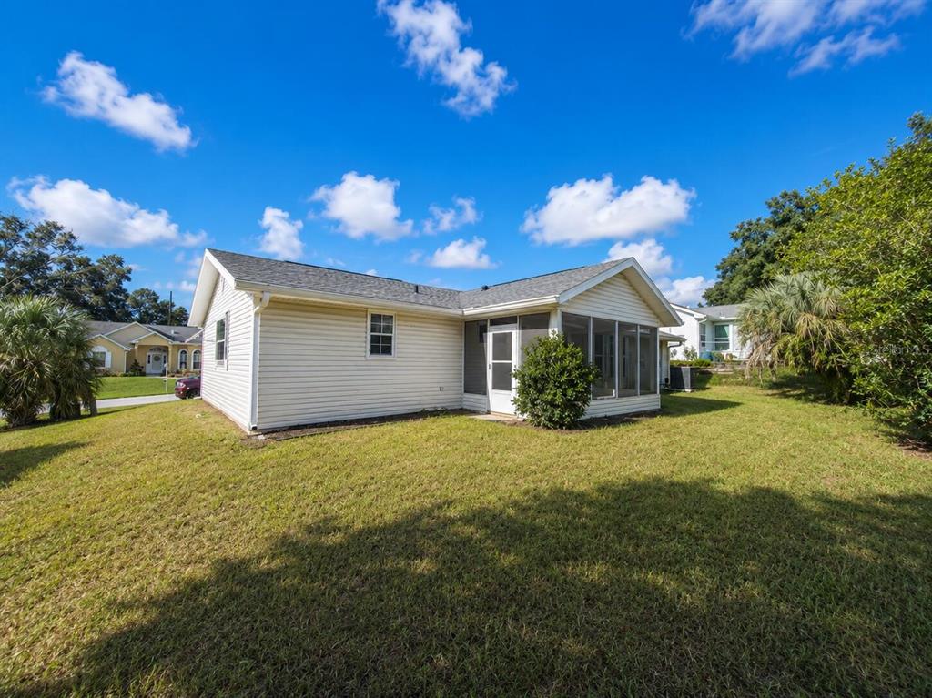 8129 Southwest 117 Loop Ocala, FL 34481 - Photo 5 of 22 Gallery Image 5