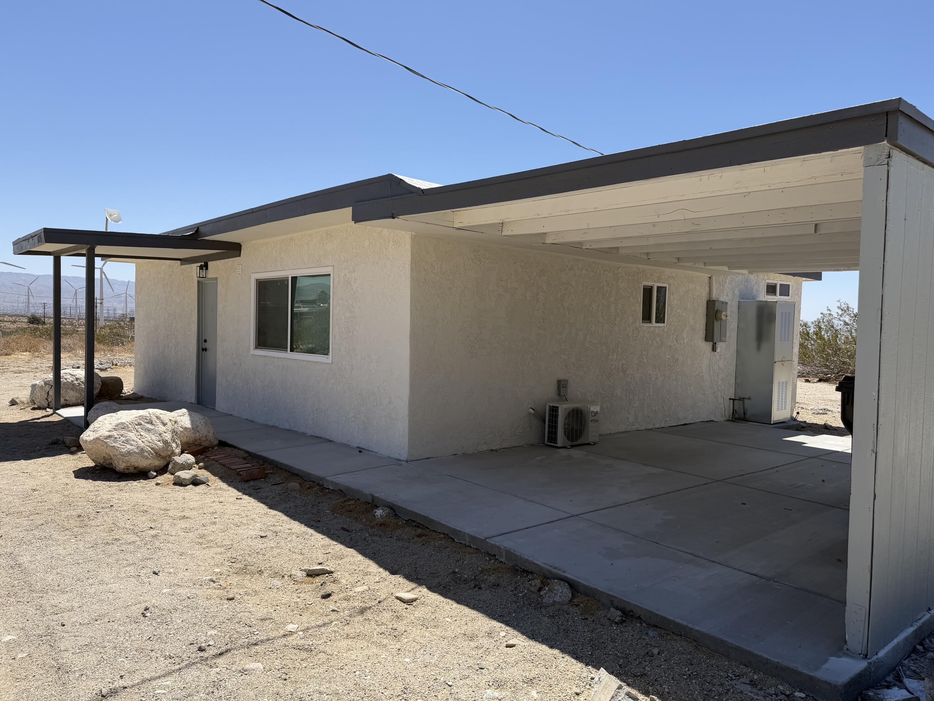15236 Painted Hills Road Whitewater, CA 92282 - Photo 2 of 39 34