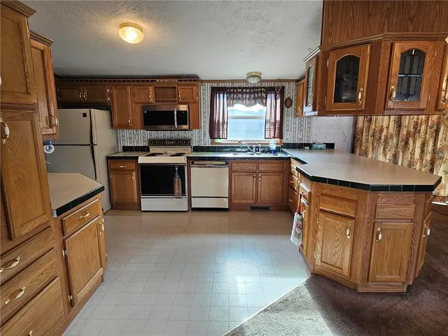 $175,000 | 6601 Ridgeway Street, St. Joseph, MO 64504