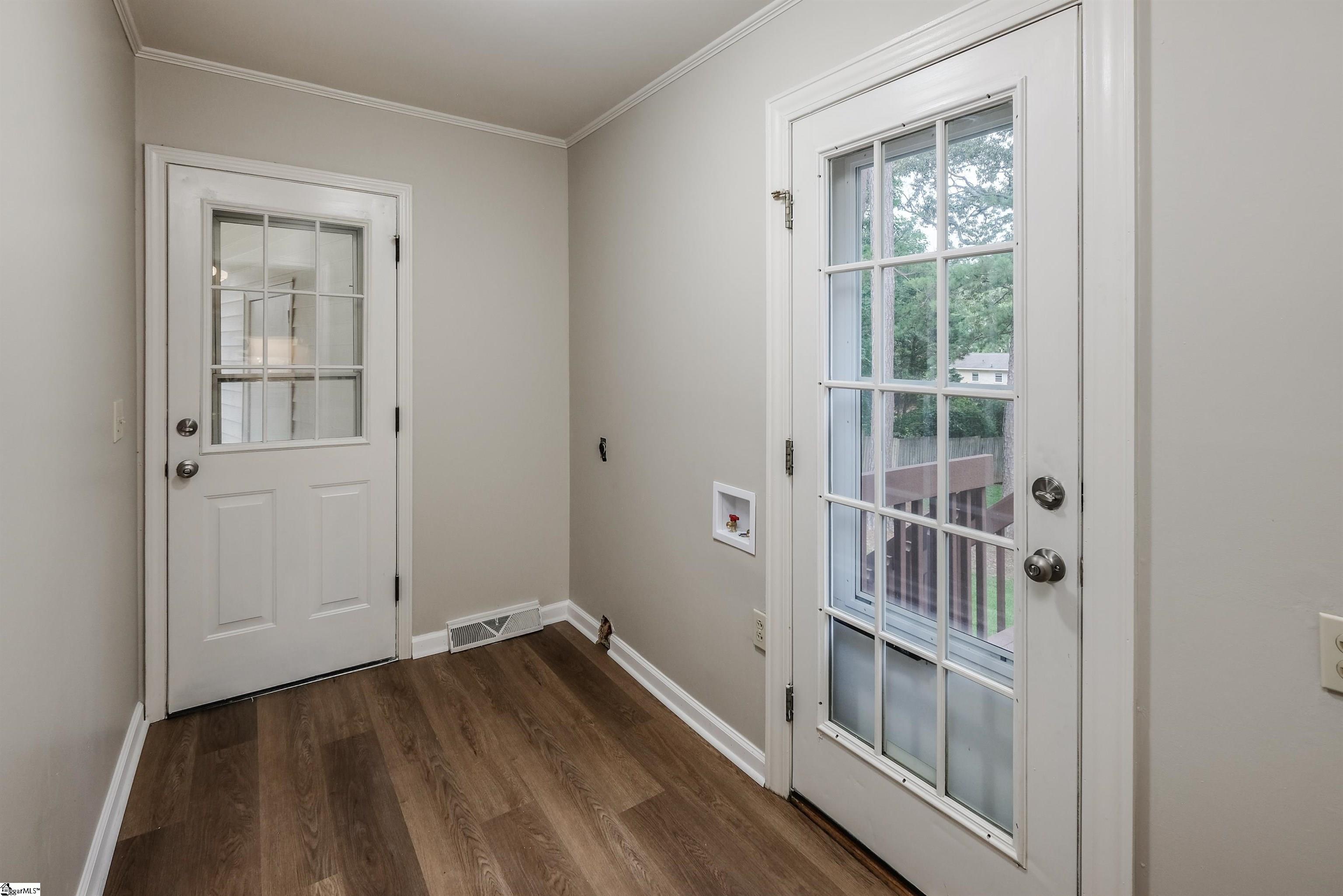116 Rockmont Road Easley, SC 29640 - Photo 11 of 28