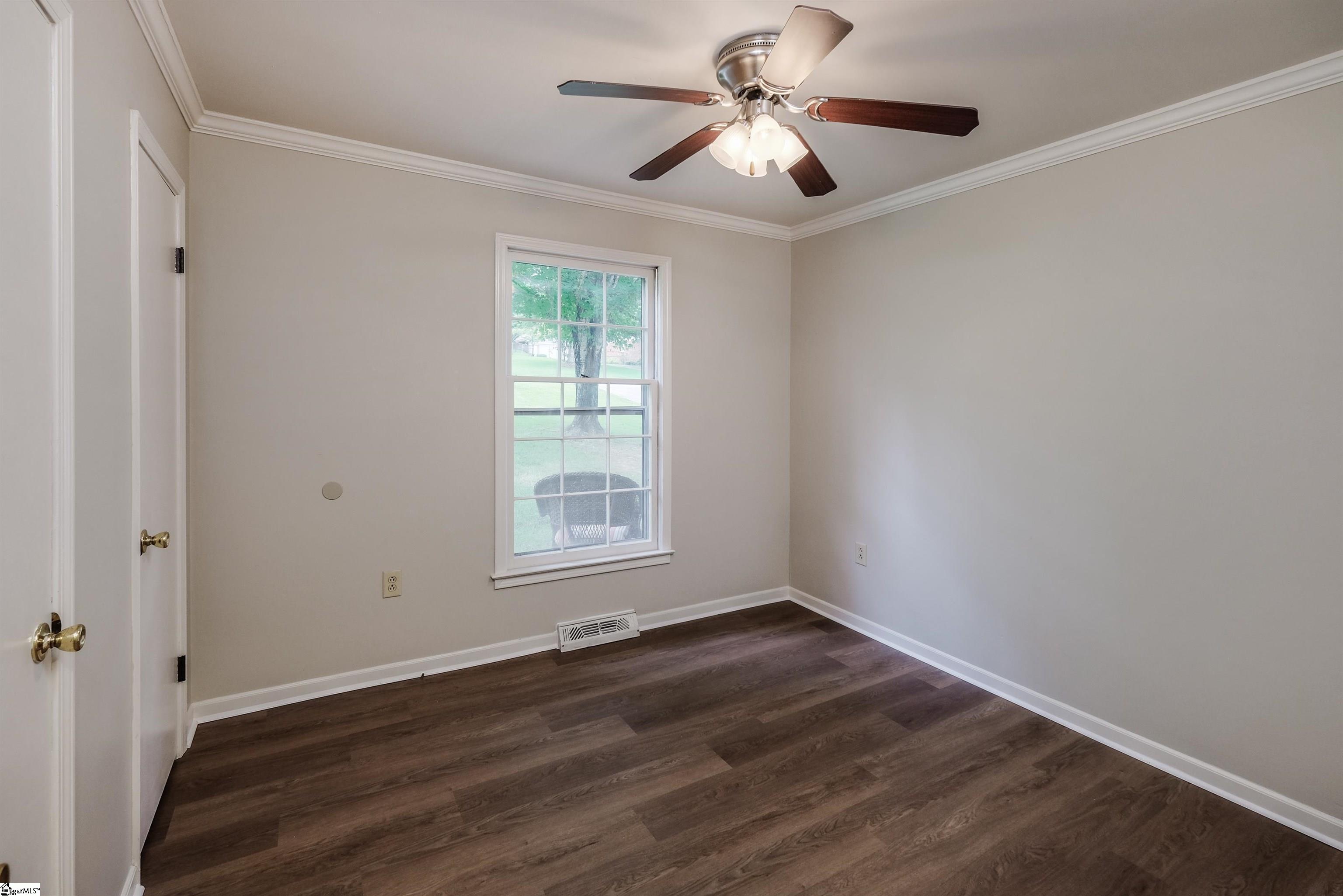 116 Rockmont Road Easley, SC 29640 - Photo 15 of 28