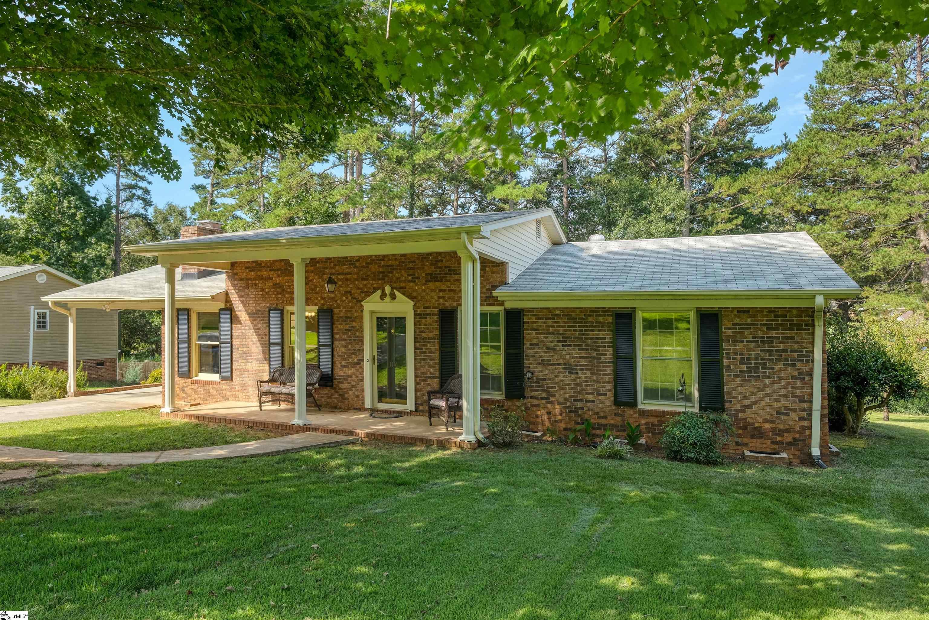 116 Rockmont Road Easley, SC 29640 - Photo 2 of 28