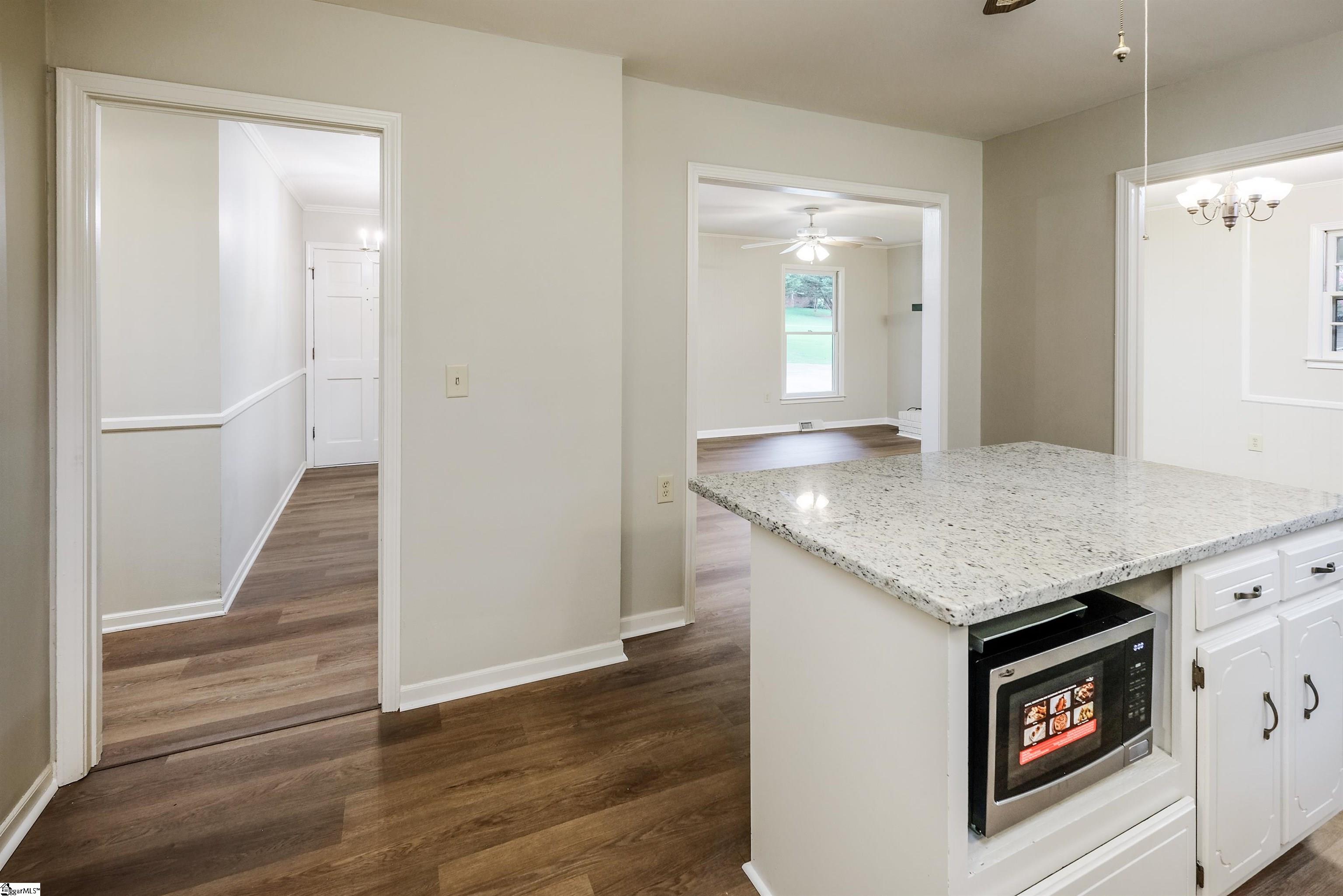 116 Rockmont Road Easley, SC 29640 - Photo 9 of 28
