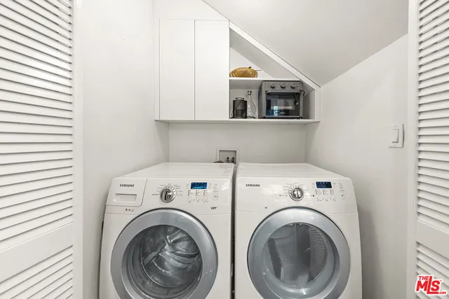 $1,799,000 | 6626 Cahuenga Terrace, Los Angeles, CA 90068