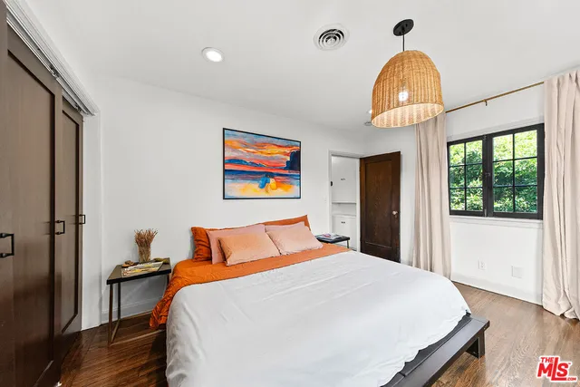 $1,799,000 | 6626 Cahuenga Terrace, Los Angeles, CA 90068