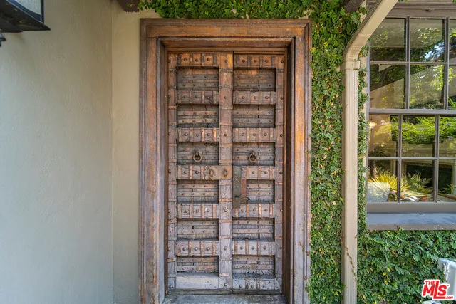 $1,799,000 | 6626 Cahuenga Terrace, Los Angeles, CA 90068