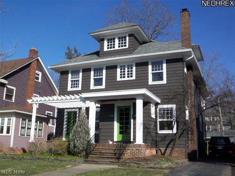 2211 Kerrwood Road Cleveland, OH 44118 - Photo 1 of 25 Gallery Image 1
