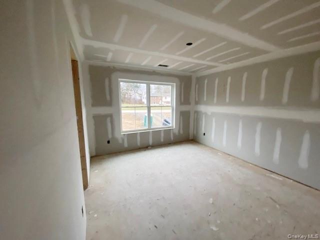750 Ridgebury Road Slate Hill, NY 10973 - Photo 11 of 15 an empty room with windows
