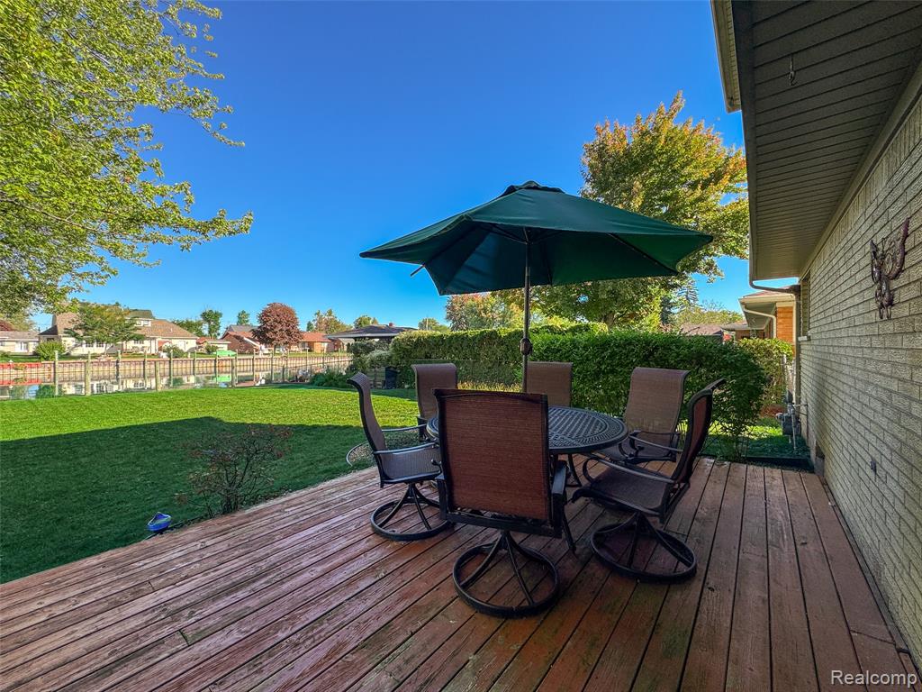 7214 Cardinal Road Algonac, MI 48001 - Photo 24 of 50
