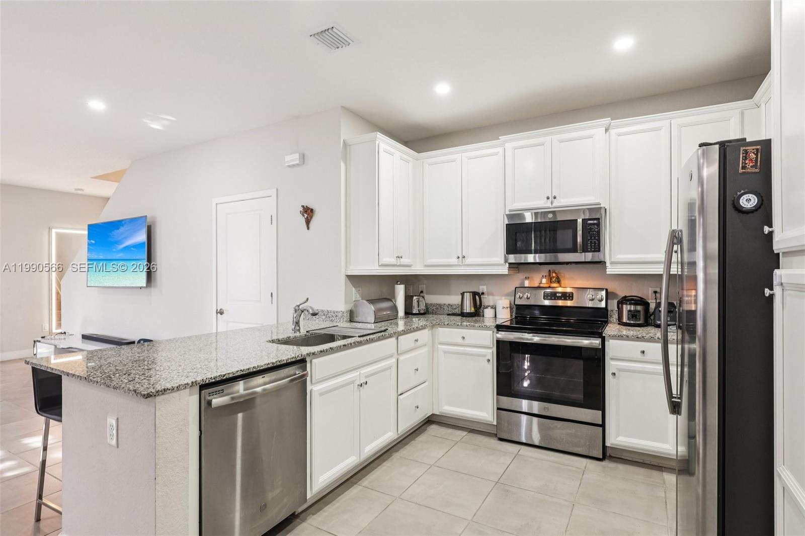 10828 Southwest 235th Street Homestead, FL 33032 - Photo 12 of 38