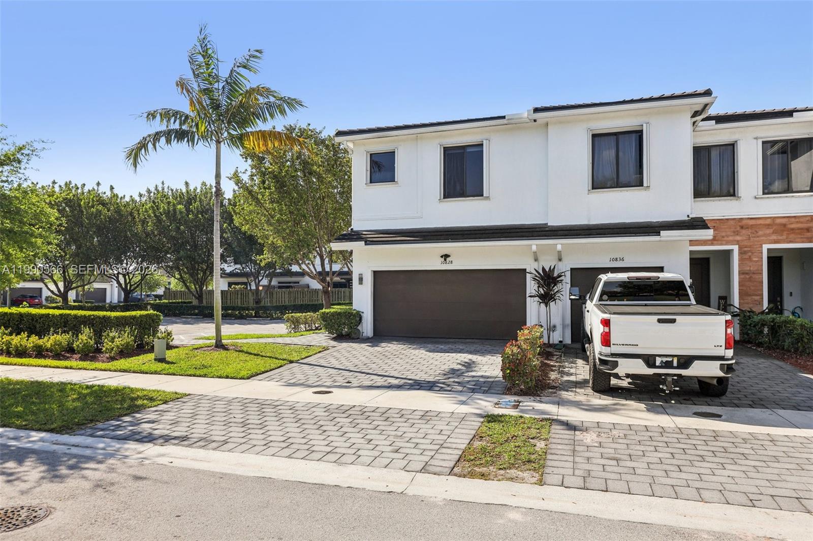 10828 Southwest 235th Street Homestead, FL 33032 - Photo 2 of 38