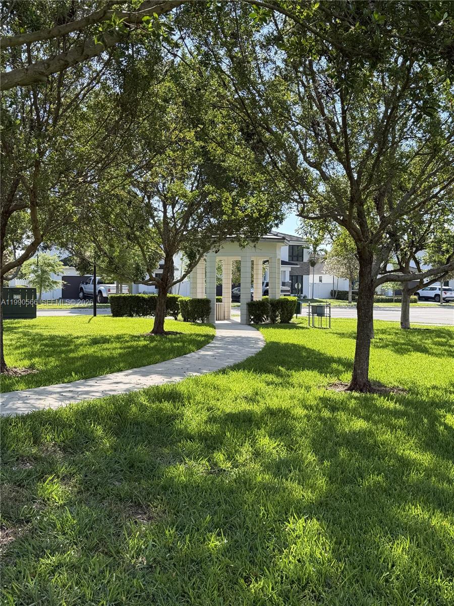 10828 Southwest 235th Street Homestead, FL 33032 - Photo 32 of 38 Walkway & Gazebo
