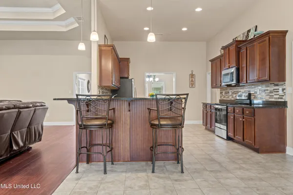 $460,000 | 8505 Poplar Trail, Biloxi, MS 39532