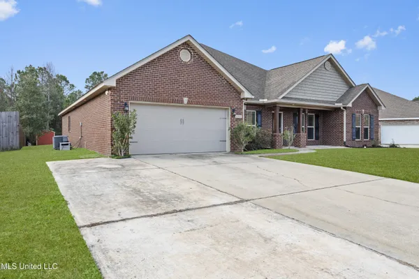 $460,000 | 8505 Poplar Trail, Biloxi, MS 39532