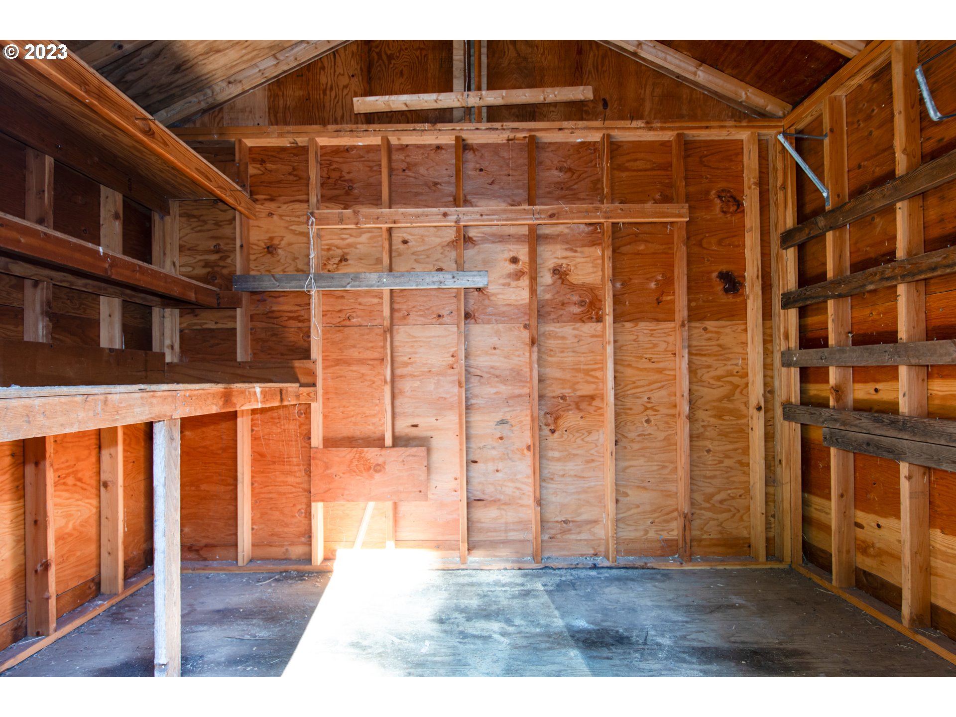 55 Moonshine Road Appleton, WA 98602 - Photo 18 of 33 a view of an entrance of the building