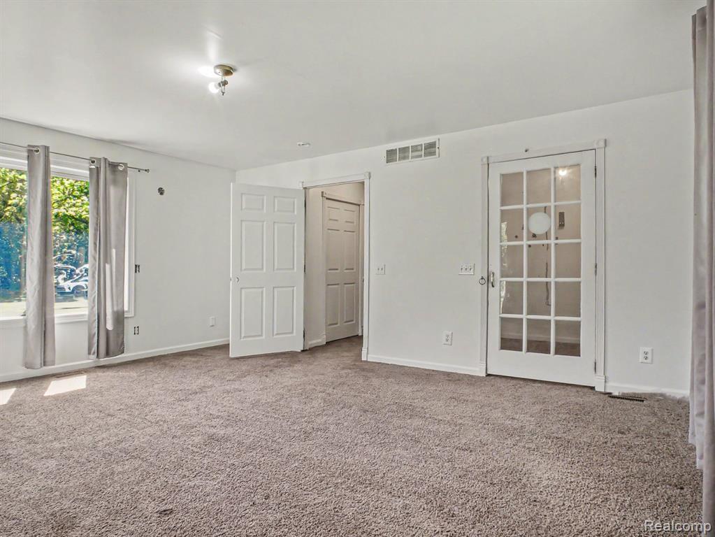 5272 West Frances Road Clio, MI 48420 - Photo 13 of 31