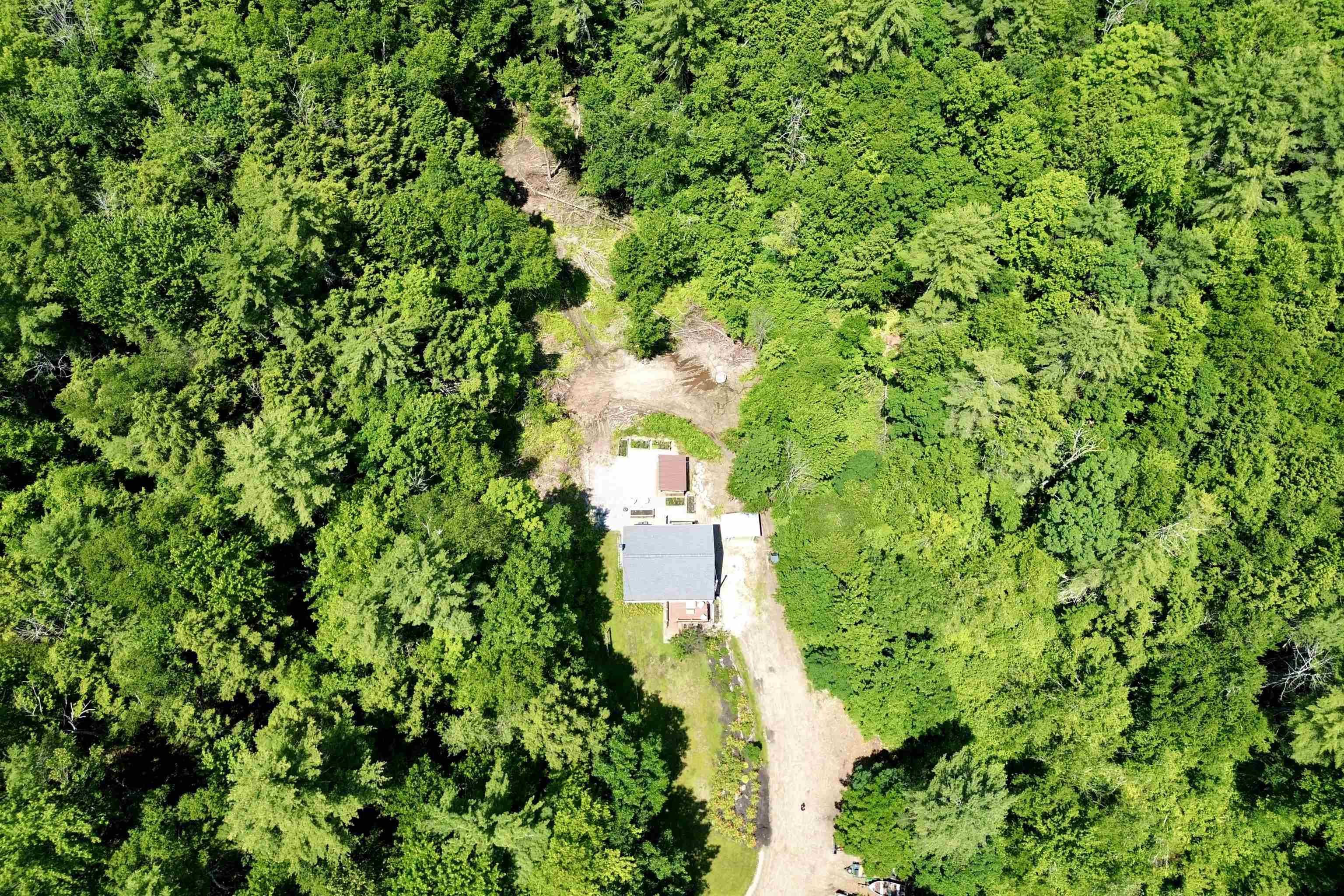 279 Weare Road New Boston, NH 03070 - Photo 7 of 50