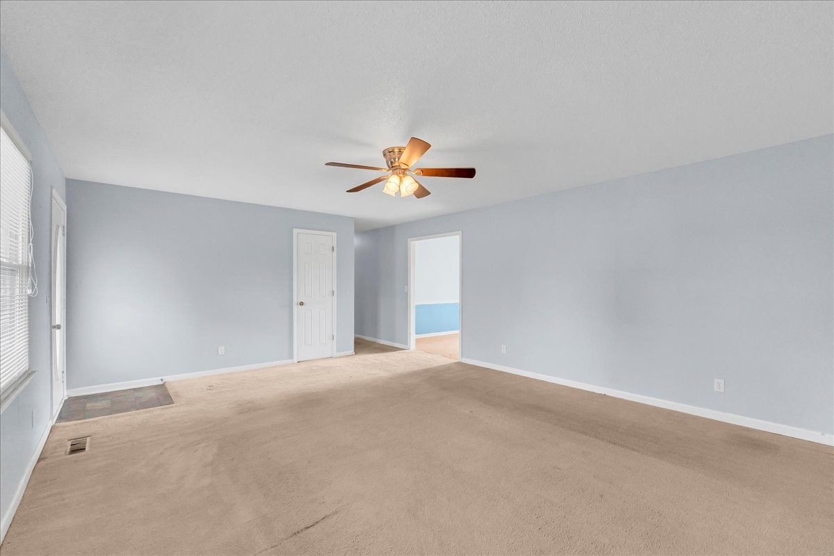 179 Eaton Heights Manchester, TN 37355 - Photo 7 of 33 a view of an empty room with a window