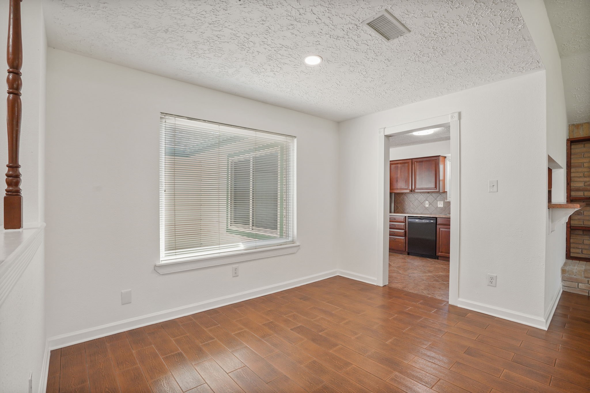 9731 Shell Rock Road La Porte, TX 77571 - Photo 7 of 22