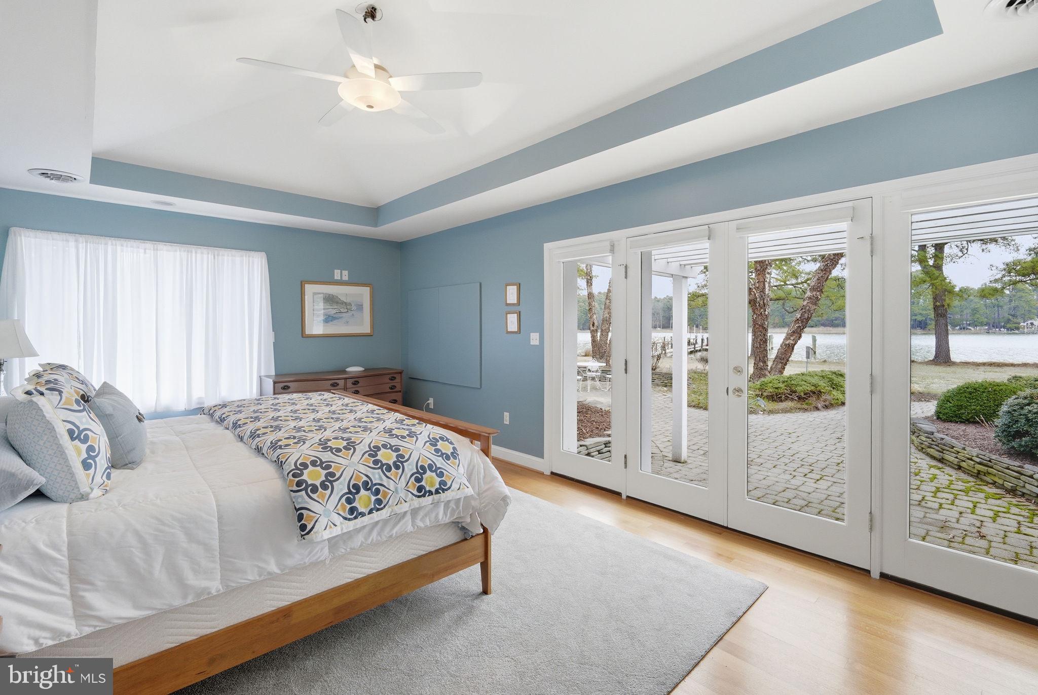 7149 Drum Point Road St. Michaels, MD 21663 - Photo 37 of 72 GUEST SUITE W/WALK OUT TO PATION WATERSIDE