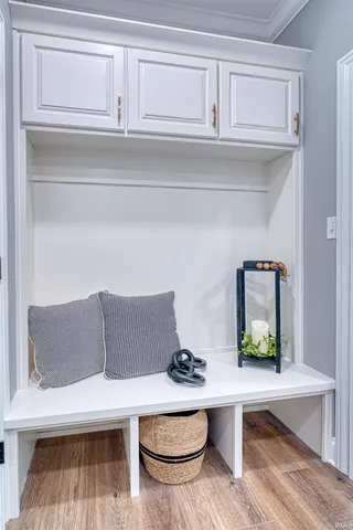 $909,900 | 1595 Victoria Wds Drive, Boonville, IN 47601