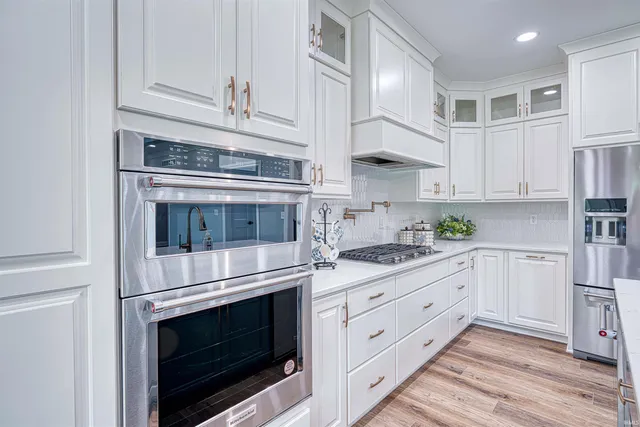 $909,900 | 1595 Victoria Wds Drive, Boonville, IN 47601