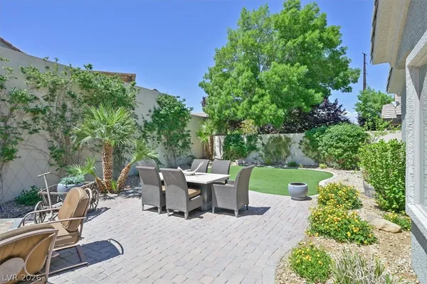 $554,900 | 2625 Rue Montpellier Avenue, Henderson, NV 89044