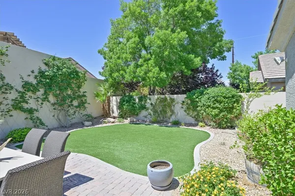 $554,900 | 2625 Rue Montpellier Avenue, Henderson, NV 89044